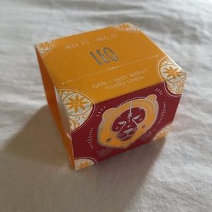Bath & Body Works Leo Zodiac candle
